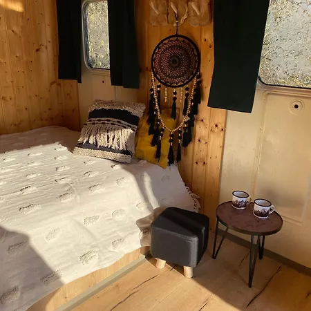 Кемпинг Maringotka Za Humny Tucapy